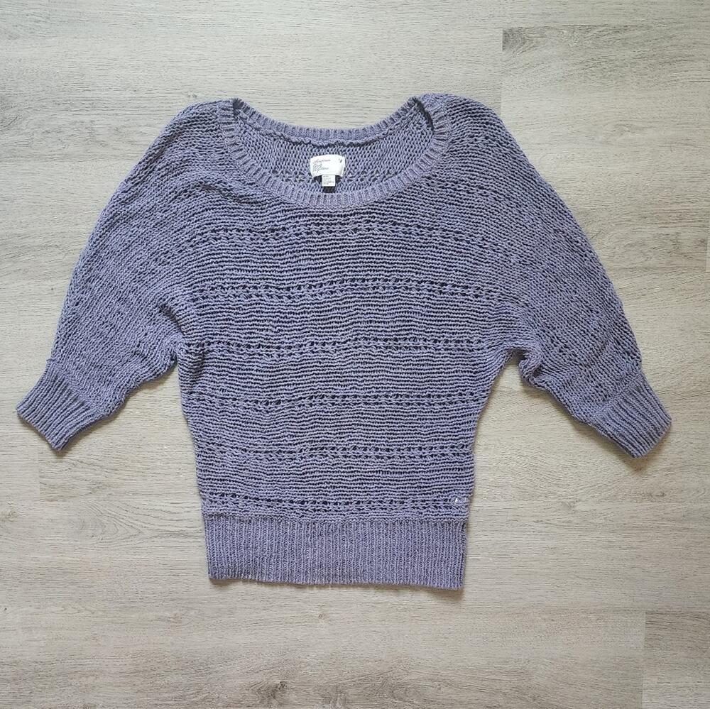 American Eagle Women's Purple Crewneck Bat Wing Sleeve Pullover Sweater Medium
